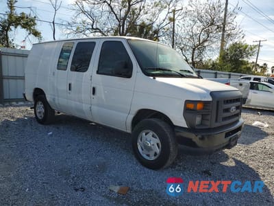 Czwarte zdjęcie samochodu z boku: 2013 FORD ECONOLINE E250 VAN VIN:1FTNE2EW6DDB05608 - miniatura