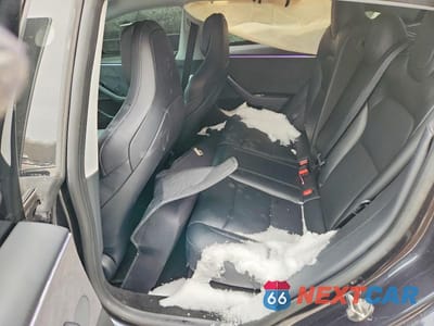 Zdjęcie 10 z 12 samochodu: 2024 TESLA MODEL 3 VIN:5YJ3E1ET0RF847767 - miniatura