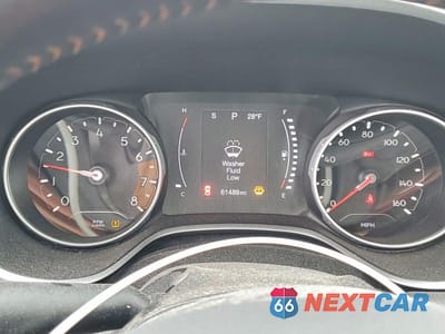 Zdjęcie 9 z 13 samochodu: 2018 JEEP COMPASS LATITUDE VIN:3C4NJDBB0JT481297 - miniatura