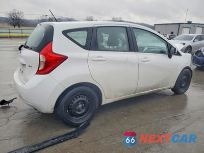 Trzecie zdjęcie samochodu z tyłu: 2016 NISSAN VERSA NOTE SV VIN:3N1CE2CP9GL407883 - miniatura