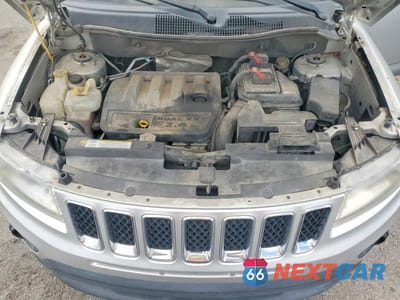 Zdjęcie 11 z 11 samochodu: 2011 JEEP COMPASS VIN:1J4NF1FB4BD278425 - miniatura