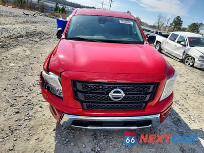 Piąte zdjęcie samochodu w środku: 2022 NISSAN TITAN SV VIN:1N6AA1EF1NN100152 - miniatura
