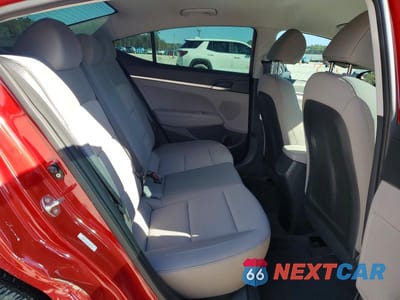 Zdjęcie 10 z 13 samochodu: 2019 HYUNDAI ELANTRA SE VIN:KMHD74LF2KU816574 - miniatura
