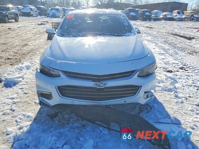 Piąte zdjęcie samochodu w środku: 2018 CHEVROLET MALIBU HYBRID VIN:1G1ZF5SU2JF260006 - miniatura
