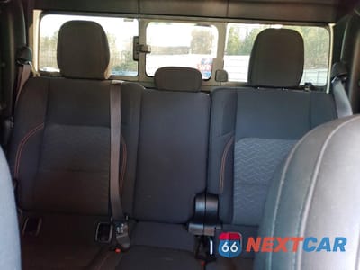 Zdjęcie 10 z 14 samochodu: 2023 JEEP GLADIATOR MOJAVE VIN:1C6JJTEG9PL577117 - miniatura