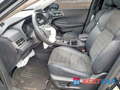 Zdjęcie 7 z 13 samochodu: 2023 MITSUBISHI OUTLANDER SE VIN:JA4J4UA87PZ033629 - miniatura