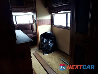 Piąte zdjęcie samochodu w środku: 2014 JAYCO EAGLE PREMIER CAMPER VIN:1UJCJ0BV3E1LH0066 - miniatura