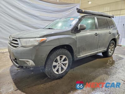 2012 TOYOTA HIGHLANDER BASE 5TDBK3EH6CS174465 - główne zdjęcie licytacji z USA - miniatura