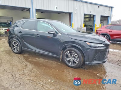 Czwarte zdjęcie samochodu z boku: 2023 LEXUS RX 350 PREMIUM VIN:2T2BAMCAXPC023430 - miniatura