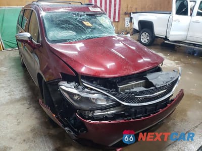 Piąte zdjęcie samochodu w środku: 2020 CHRYSLER PACIFICA LIMITED VIN:2C4RC1GGXLR284366 - miniatura