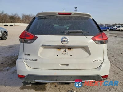Zdjęcie 6 z 14 samochodu: 2017 NISSAN ROGUE SV VIN:KNMAT2MV2HP569013 - miniatura