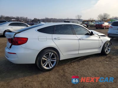Trzecie zdjęcie samochodu z tyłu: 2017 BMW 330 XIGT VIN:WBA8Z9C53HG453212 - miniatura