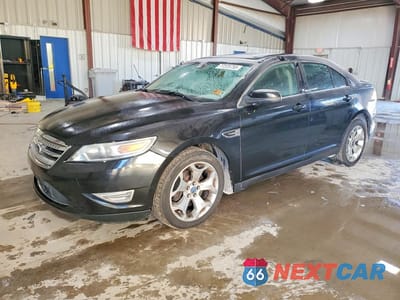 2010 FORD TAURUS SHO 1FAHP2KT0AG165465 - główne zdjęcie licytacji z USA - miniatura