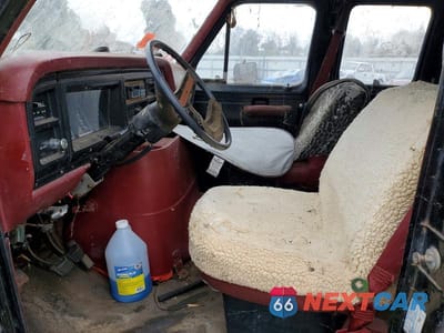 Zdjęcie 7 z 13 samochodu: 1984 FORD ECONOLINE S150 SUPER DUTY VAN VIN:1FTES14Y0EHA16567 - miniatura
