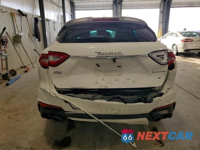 Zdjęcie 6 z 13 samochodu: 2019 MASERATI LEVANTE GTS VIN:ZN661ZUA8KX315622 - miniatura