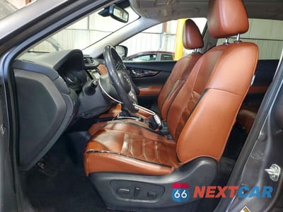 Zdjęcie 7 z 12 samochodu: 2017 NISS ROGUE SL VIN:5N1AT2MV1HC847838 - miniatura