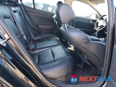 Zdjęcie 10 z 12 samochodu: 2019 KIA STINGER VIN:KNAE15LA7K6047625 - miniatura