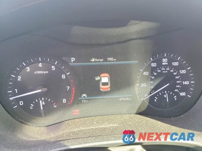 Zdjęcie 9 z 12 samochodu: 2019 GENESIS G80 3.8 VIN:KMTFN4JE1KU325640 - miniatura