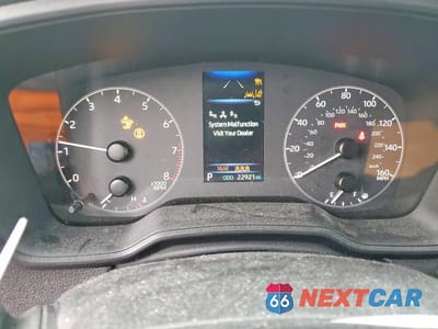 Zdjęcie 9 z 12 samochodu: 2024 TOYOTA COROLLA CROSS LE VIN:7MUCAABG7RV111641 - miniatura