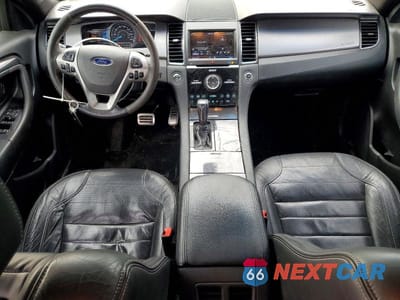 Zdjęcie 8 z 11 samochodu: 2015 FORD TAURUS SHO VIN:1FAHP2KT1FG190026 - miniatura