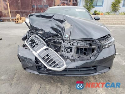 Piąte zdjęcie samochodu w środku: 2024 BMW 530 I VIN:WBA43FJ07RCR74755 - miniatura