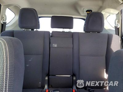 Zdjęcie 10 z 13 samochodu: 2017 TOYOTA RAV4 HV LE VIN:JTMRJREVXHD152434 - miniatura