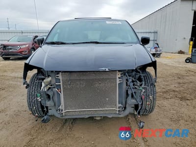 Piąte zdjęcie samochodu w środku: 2017 DODGE GRAND CARAVAN GT VIN:2C4RDGEG5HR697502 - miniatura
