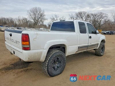 Trzecie zdjęcie samochodu z tyłu: 1999 CHEV SILVERADO K1500 VIN:2GCEK19T4X1288090 - miniatura