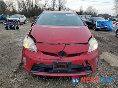 Piąte zdjęcie samochodu w środku: 2015 TOYOTA PRIUS VIN:JTDKN3DU7F0408500 - miniatura