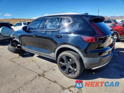 Drugie zdjęcie samochodu z przodu: 2019 VOLVO XC40 T5 MOMENTUM VIN:YV4162XZ6K2018493 - miniatura