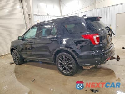 Drugie zdjęcie samochodu z przodu: 2017 FORD EXPLORER XLT VIN:1FM5K8D82HGD84036 - miniatura