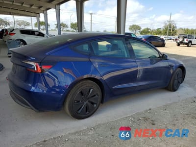 Trzecie zdjęcie samochodu z tyłu: 2026 TESLA MODEL 3 VIN:5YJ3E1EA4TF118533 - miniatura