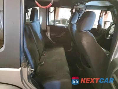 Zdjęcie 11 z 13 samochodu: 2016 JEEP WRANGLER UNLIMITED SPORT VIN:1C4BJWDG8GL329666 - miniatura