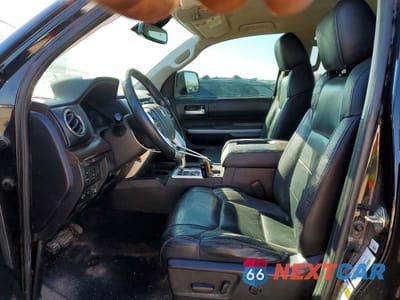 Zdjęcie 7 z 15 samochodu: 2020 TOYOTA TUNDRA VIN:5TFFY5F17LX263940 - miniatura