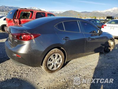 Trzecie zdjęcie samochodu z tyłu: 2018 MAZDA 3 SPORT VIN:3MZBN1U77JM176210 - miniatura