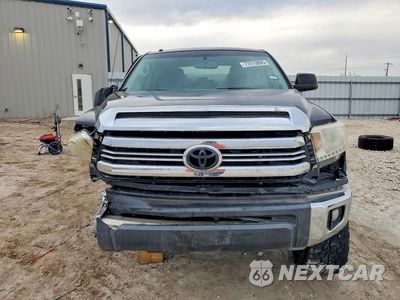 Piąte zdjęcie samochodu w środku: 2016 TOYOTA TUNDRA CREWMAX SR5 VIN:5TFEM5F10GX105310 - miniatura