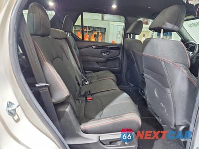 Zdjęcie 11 z 14 samochodu: 2025 HONDA PILOT SPORT VIN:5FNYG1H39SB098839 - miniatura