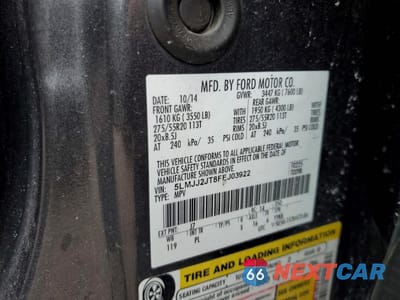 Zdjęcie 13 z 13 samochodu: 2015 LINCOLN TOWNHOUSE NAVIGATOR VIN:5LMJJ2JT8FEJ03922 - miniatura