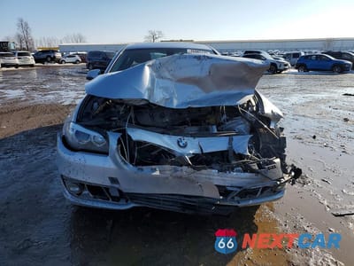 Piąte zdjęcie samochodu w środku: 2015 BMW 528 XI VIN:WBA5A7C52FD626909 - miniatura