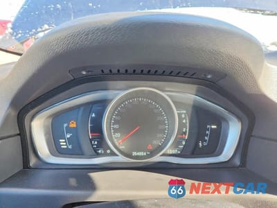 Zdjęcie 9 z 13 samochodu: 2015 VOLVO XC70 T5 PREMIER VIN:YV440MBK7F1222607 - miniatura