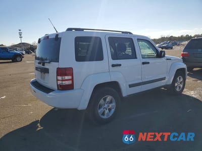 Trzecie zdjęcie samochodu z tyłu: 2011 JEEP LIBERTY SPORT VIN:1J4PN2GK4BW536110 - miniatura