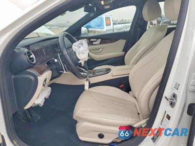 Zdjęcie 7 z 11 samochodu: 2023 MERCEDES-BENZ E 350 VIN:W1KZF8DB4PB173430 - miniatura