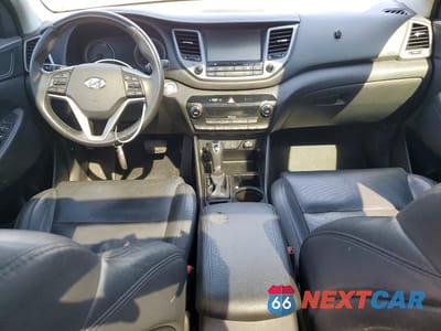Zdjęcie 8 z 14 samochodu: 2017 HYUNDAI TUCSON LIMITED VIN:KM8J33A23HU558115 - miniatura