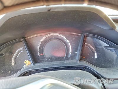 Zdjęcie 9 z 14 samochodu: 2016 HONDA CIVIC LX VIN:2HGFC4B0XGH312548 - miniatura