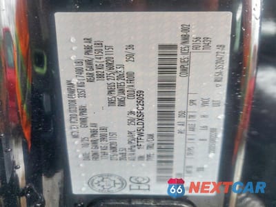 Zdjęcie 12 z 12 samochodu: 2025 FORD F150 LARIAT VIN:1FTFW5LDXSFC25059 - miniatura