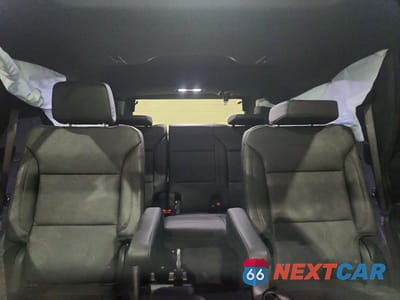 Zdjęcie 10 z 12 samochodu: 2024 CHEVROLET TAHOE K1500 Z71 VIN:1GNSKPKD8RR395590 - miniatura