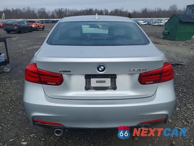 Zdjęcie 6 z 12 samochodu: 2018 BMW 340 XI VIN:WBA8B7G52JNU95620 - miniatura