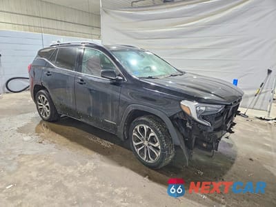Czwarte zdjęcie samochodu z boku: 2021 GMC TERRAIN SLT VIN:3GKALVEV2ML401902 - miniatura