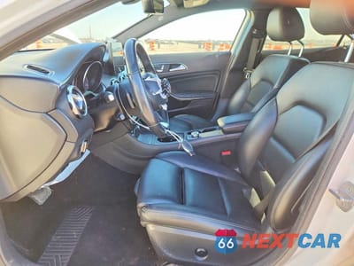 Zdjęcie 7 z 12 samochodu: 2019 MERCEDES-BENZ GLA 250 4MATIC VIN:WDCTG4GB4KU009779 - miniatura