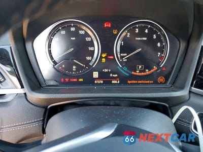 Zdjęcie 9 z 13 samochodu: 2021 BMW X1 XDRIVE28I VIN:WBXJG9C08M3M78870 - miniatura